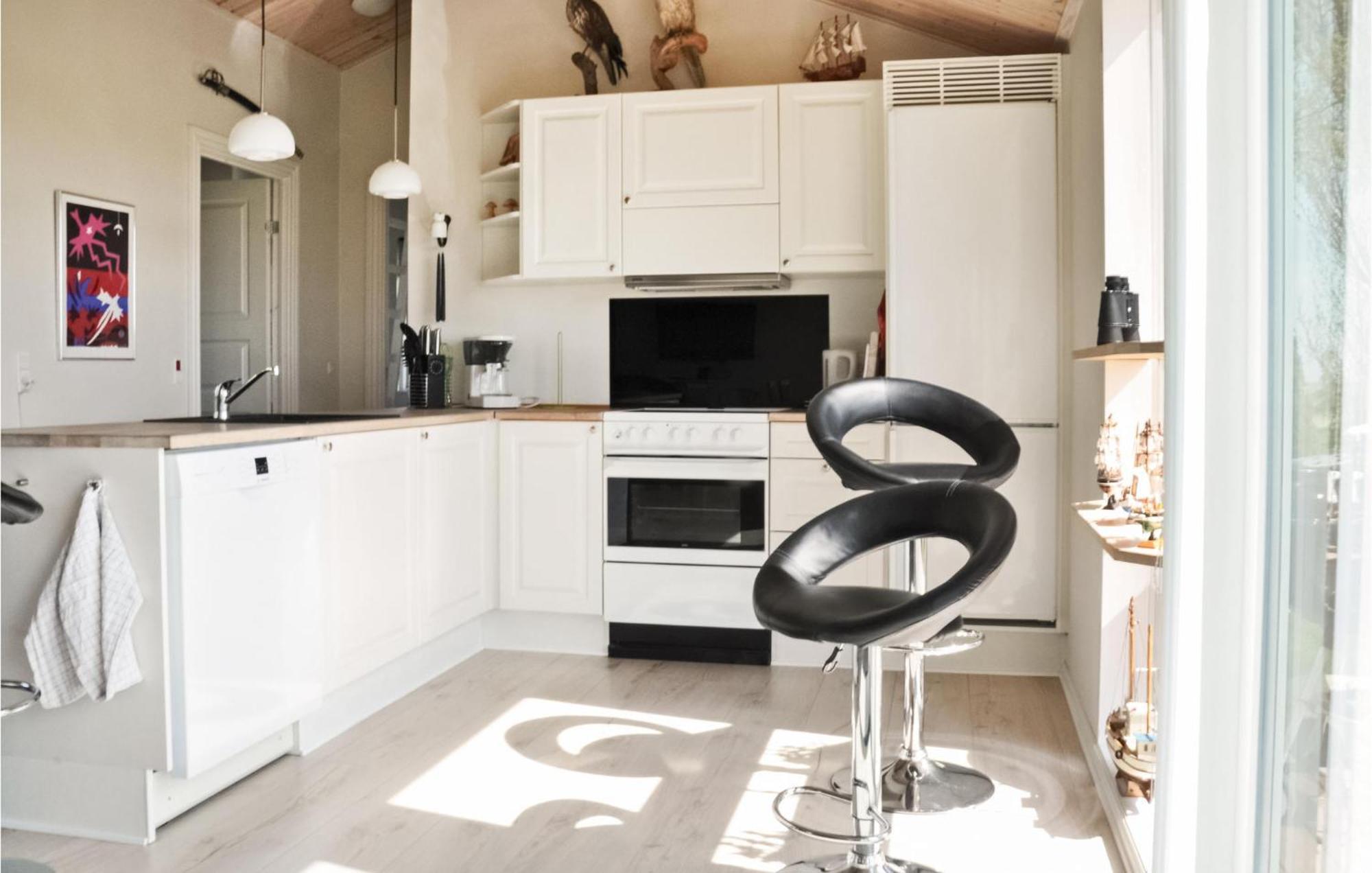 Cozy Home In Otterup With Kitchen Εξωτερικό φωτογραφία